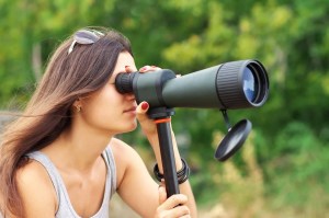 spotting-scopes-for-hunting-and-birding